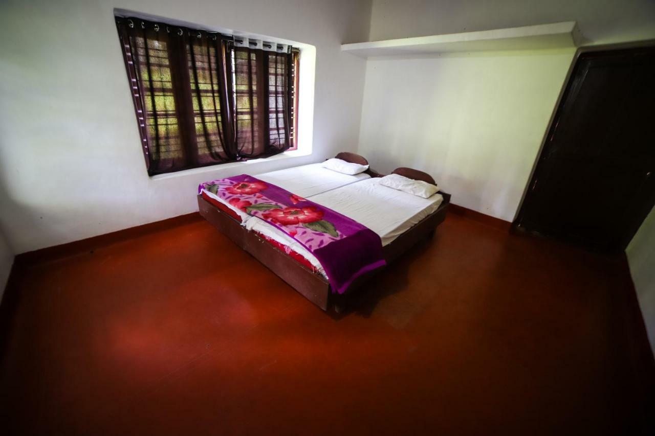 Misty Valley Hill Resorts Nelliyampathy ภายนอก รูปภาพ